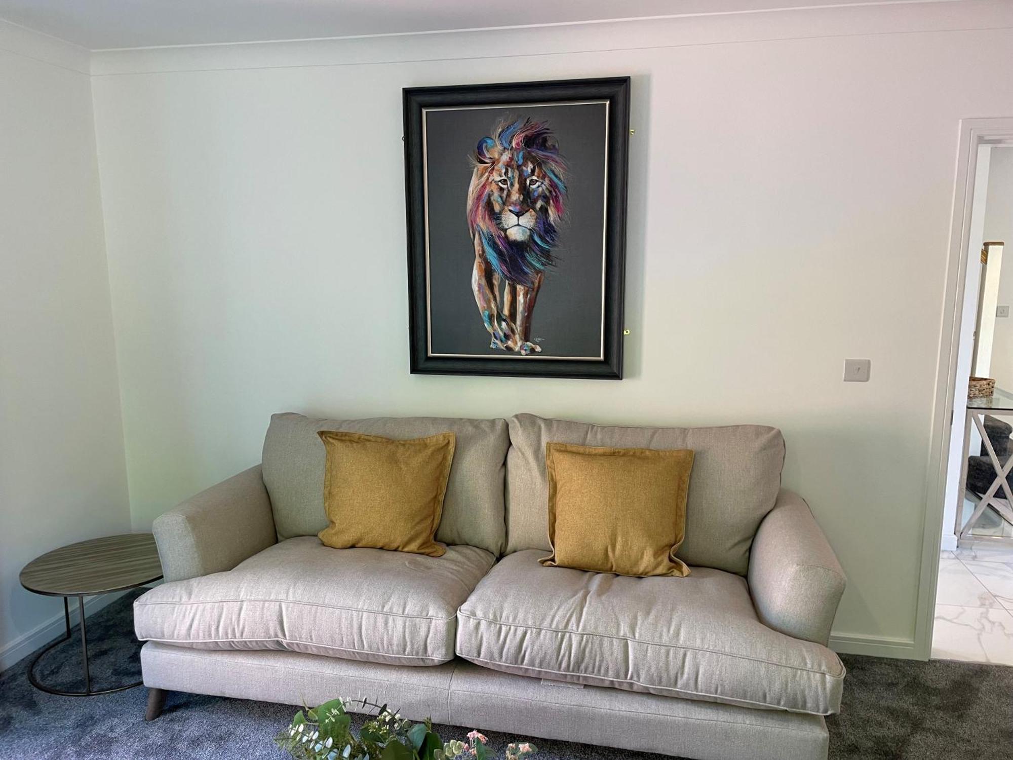 Pencoed House Estate Guest House คาร์ดิฟฟ์ ภายนอก รูปภาพ