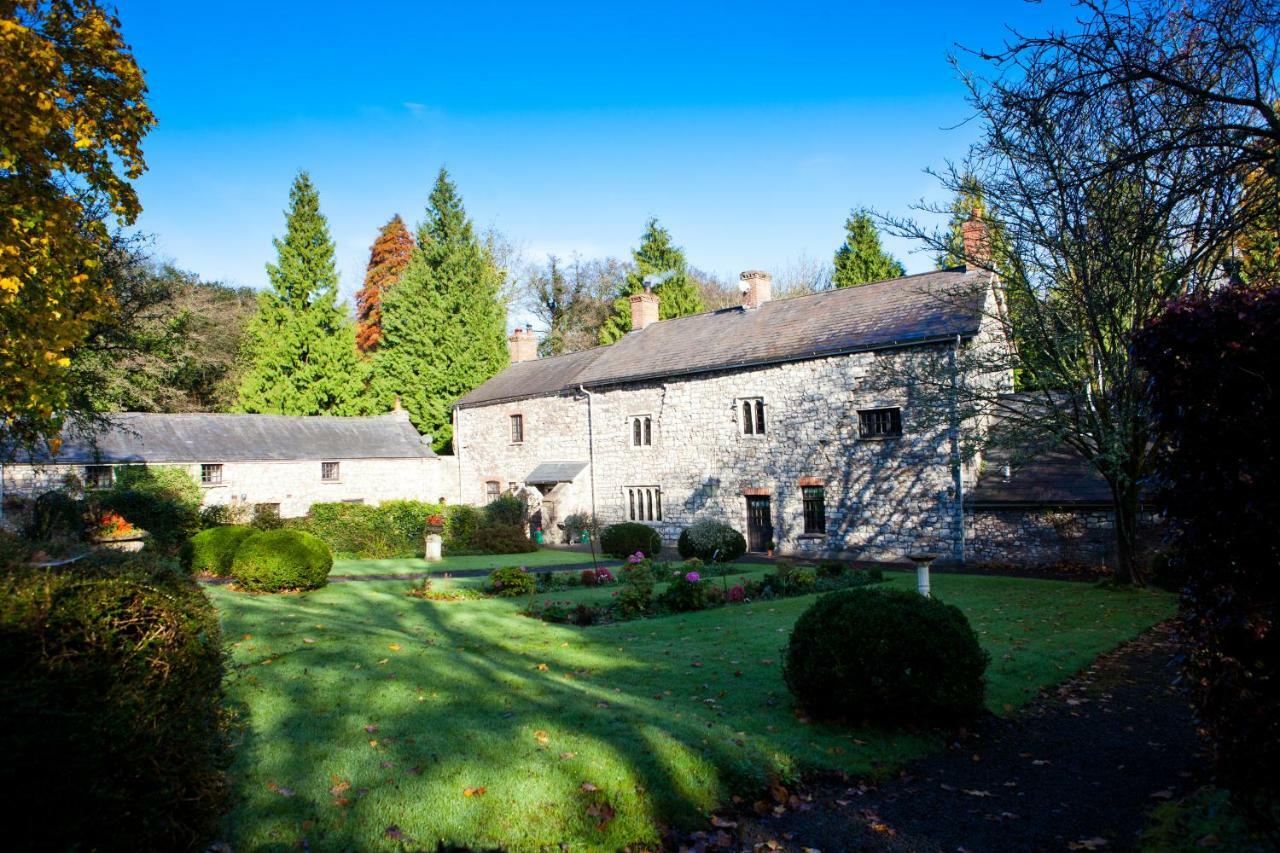 Pencoed House Estate Guest House คาร์ดิฟฟ์ ภายนอก รูปภาพ